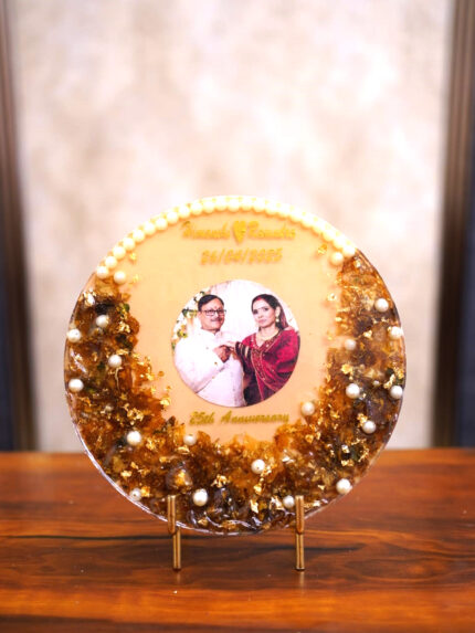 6″ Circular Resin Frame